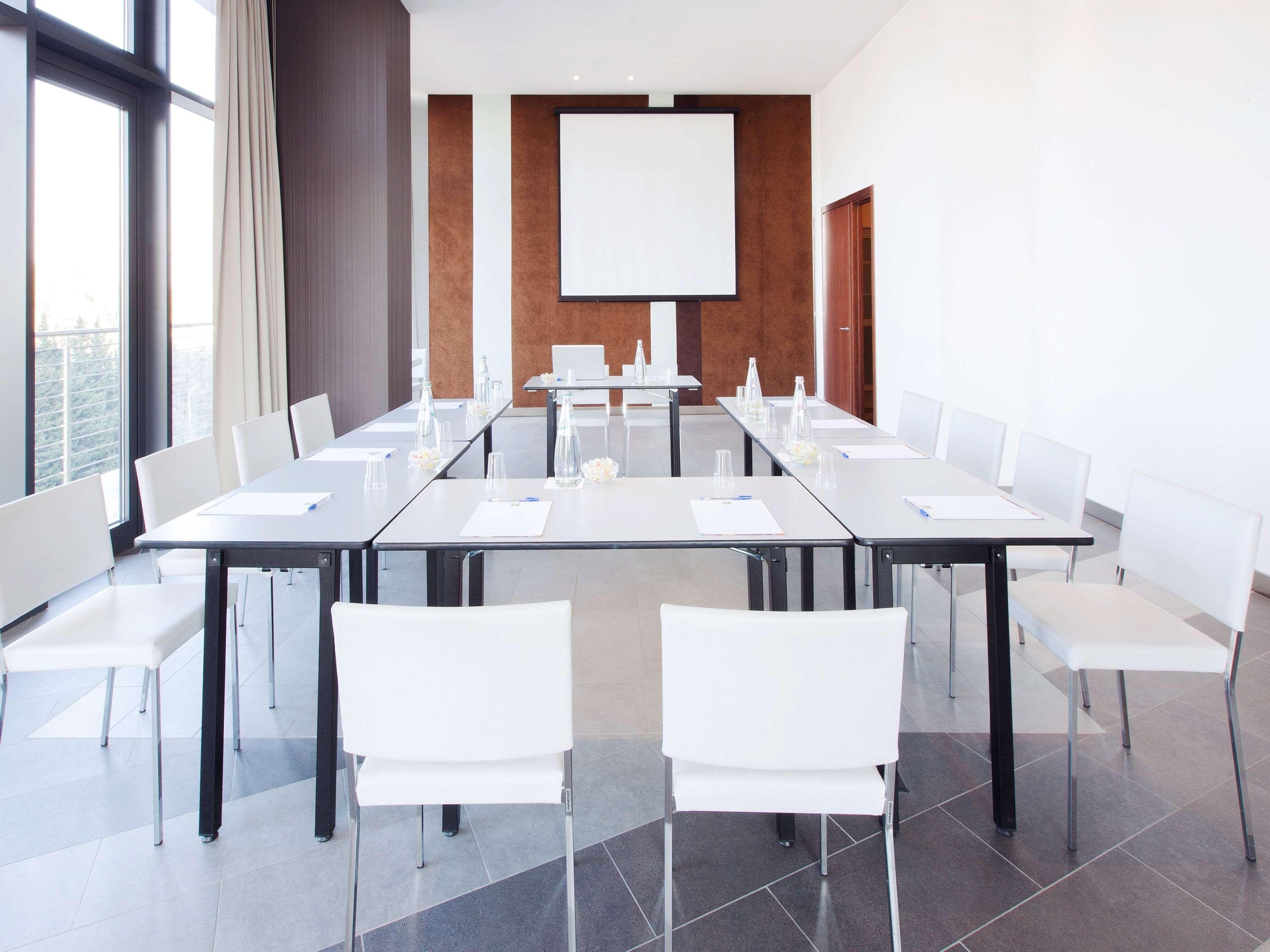 Ibis Styles Roma Eur Hotel Екстериор снимка